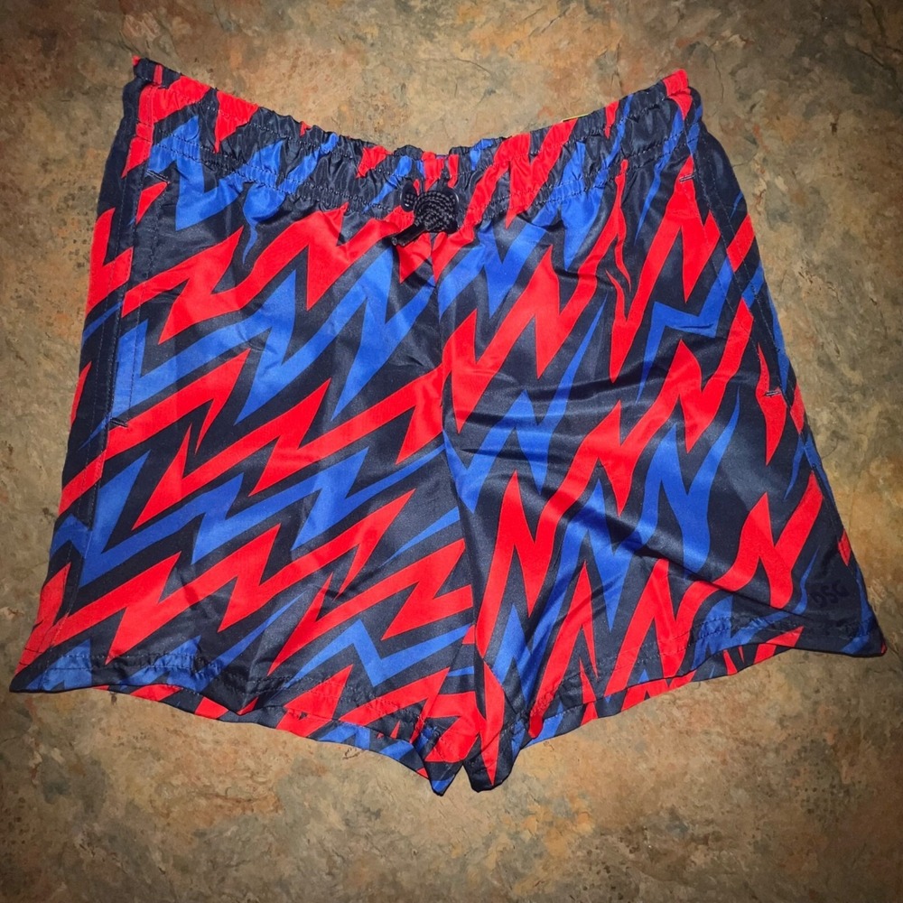 DSG Mens Woven Training Shorts XS Athletic Fit Elastic Waist Red & Blue Zigzag